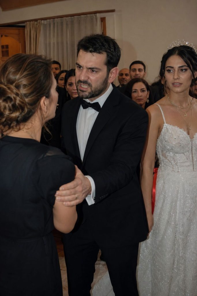 Kocam beni herkesin önünde terk edip başka bir kadınla evlendi… - Fotoğraf 2