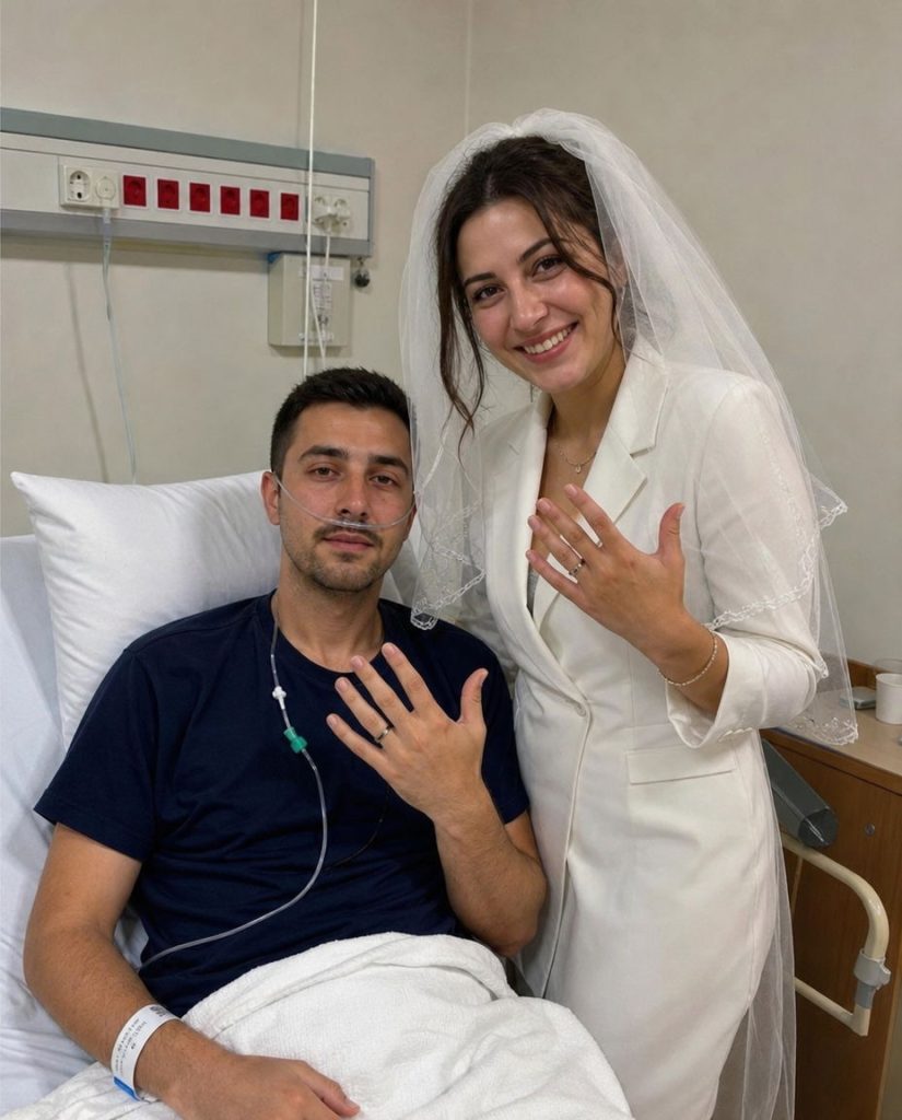 Çocukluk aşkımla, doktorlar ona yalnızca birkaç ay ömrü kaldığını söyledikten sonra hastane odasında evlendim. - Fotoğraf 2